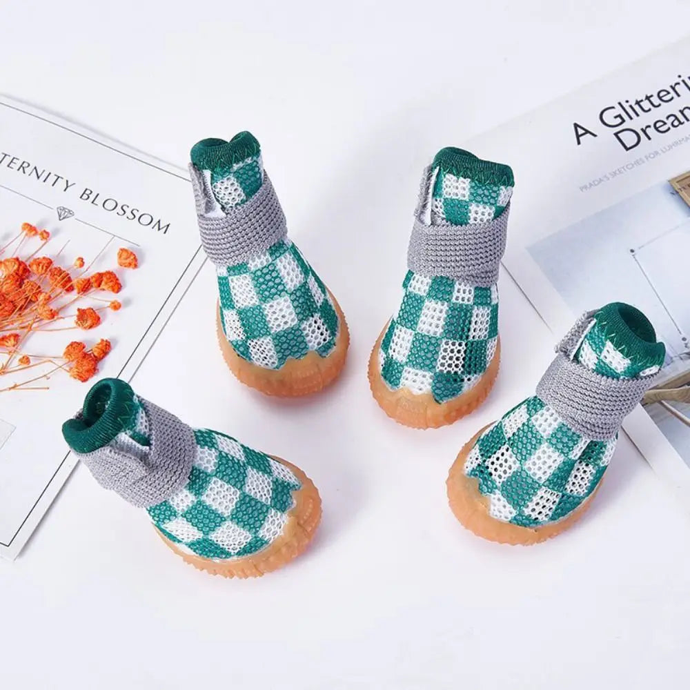 4pcs/set Breathable Breathable Pet Dog Shoes Wear-resistant Soft Hollow Dog Boots Anti-skid Sandwich Mesh Puppy Mesh Shoes