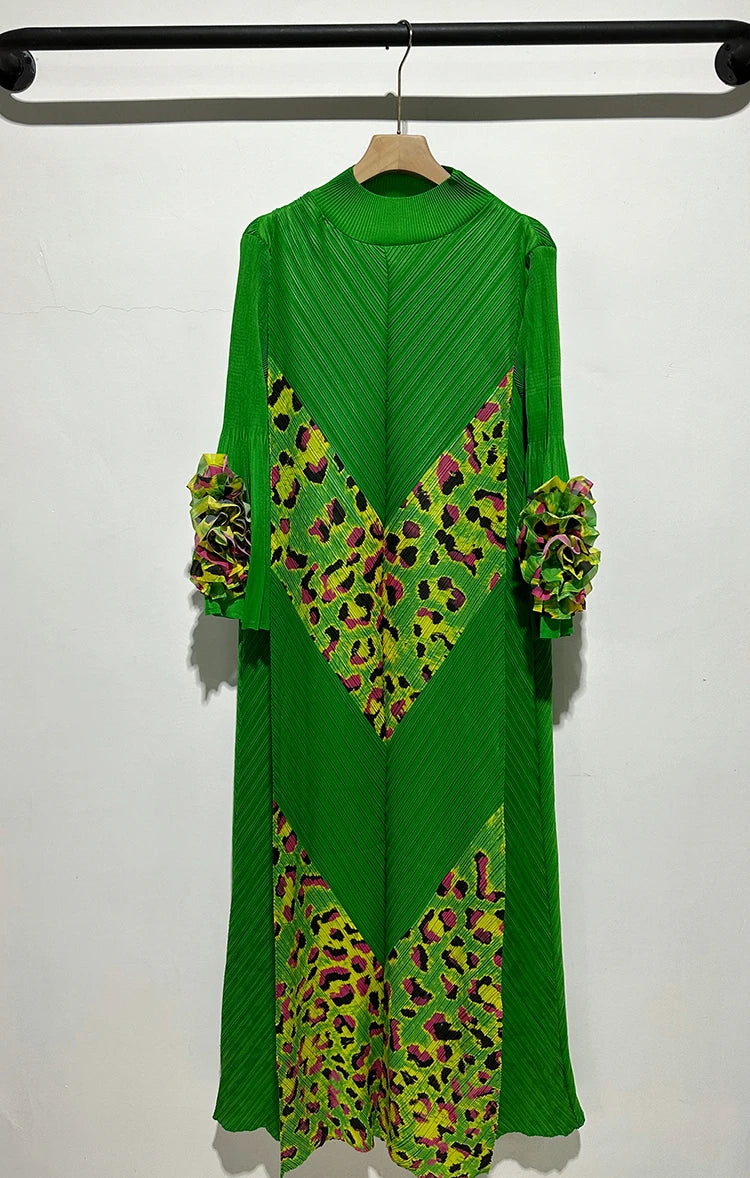 2024 Miyake Fashion Splicing Leopard Print Maxi Dress with Round Neck Hand Shake Flower Horn Sleeves Long Loose Fit Long Dress