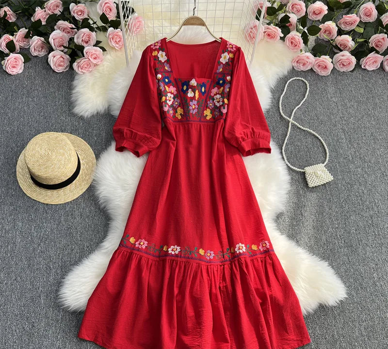 Spring/Summer Women's Travel Vacation Vintage Long Dress Bohemian Ethnic Style Embroidered Waist Tie up Cotton and Linen Dress ﻿