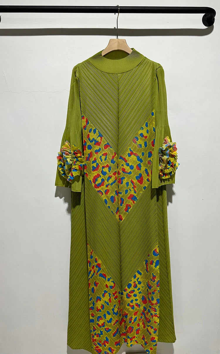 2024 Miyake Fashion Splicing Leopard Print Maxi Dress with Round Neck Hand Shake Flower Horn Sleeves Long Loose Fit Long Dress