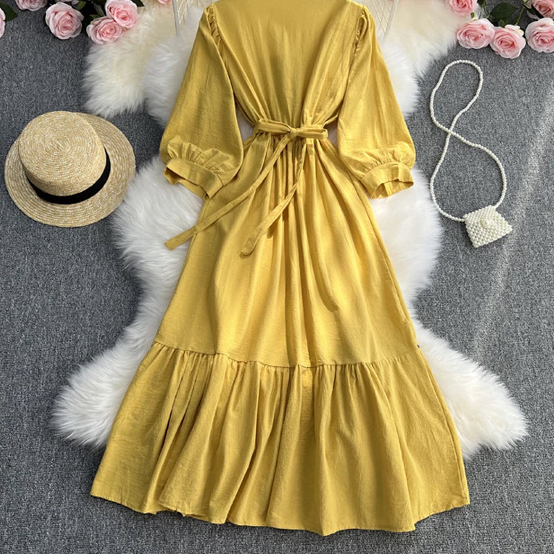 Spring/Summer Women's Travel Vacation Vintage Long Dress Bohemian Ethnic Style Embroidered Waist Tie up Cotton and Linen Dress ﻿