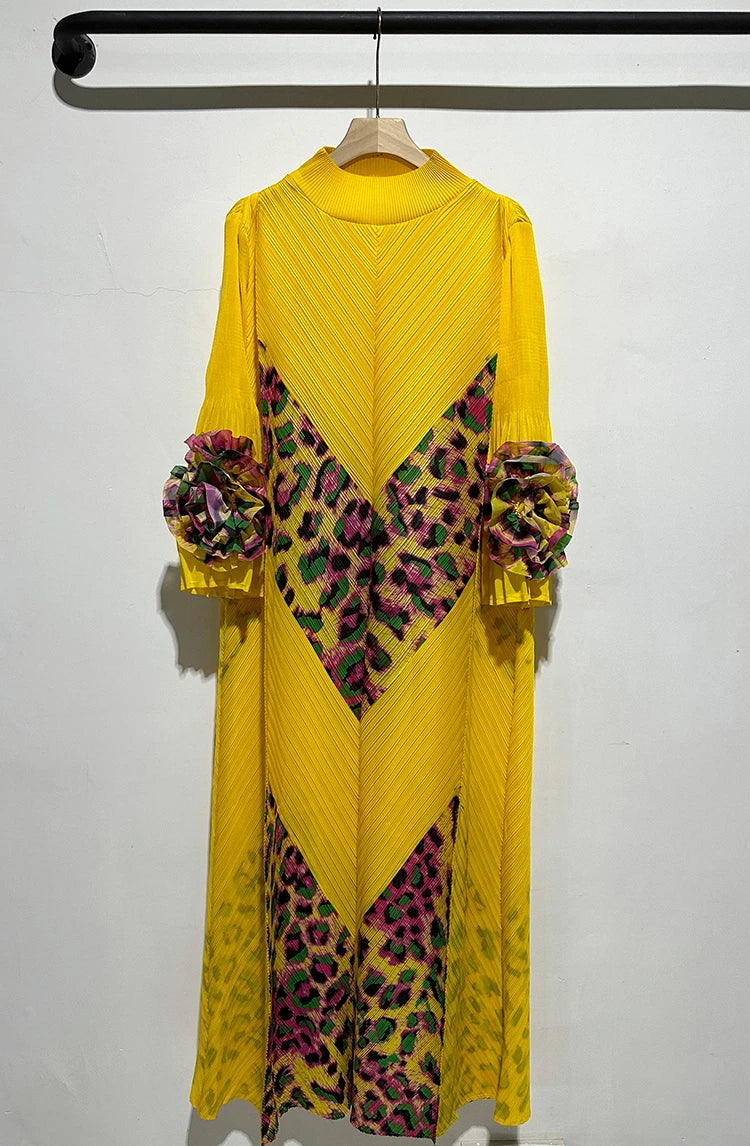2024 Miyake Fashion Splicing Leopard Print Maxi Dress with Round Neck Hand Shake Flower Horn Sleeves Long Loose Fit Long Dress